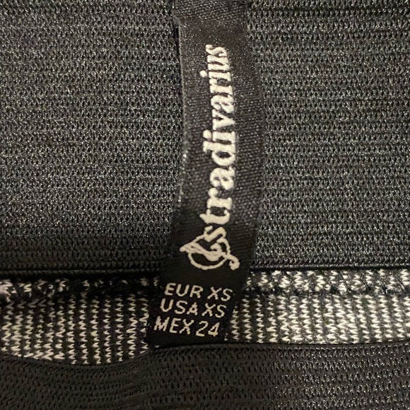 Mini skirt stretchy - Picture 3 of 3